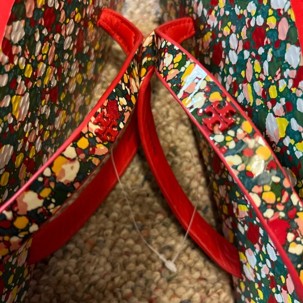 🆕 Tory Burch Festival Flip Flop